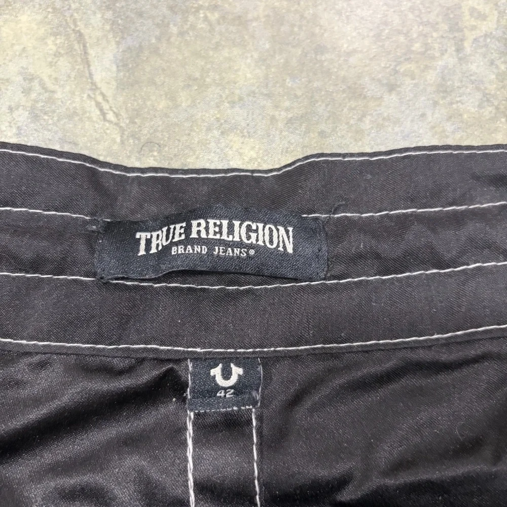 True Religion Men’s Board Shorts Swim Trunks Size 42 Black Swimwear Beach Y2K